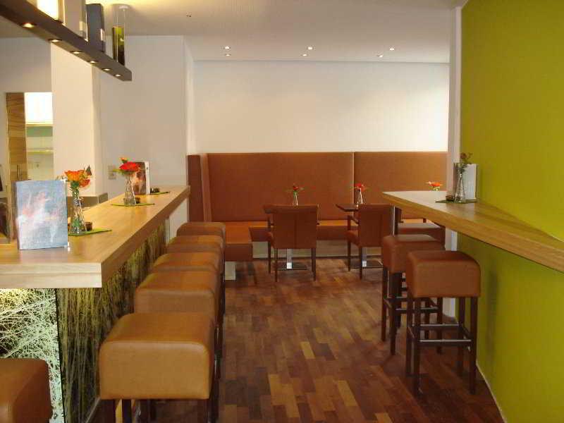 Alphotel